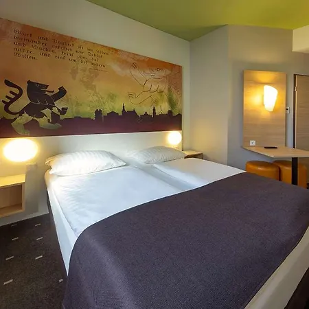 B&B Hotel Weimar 3*