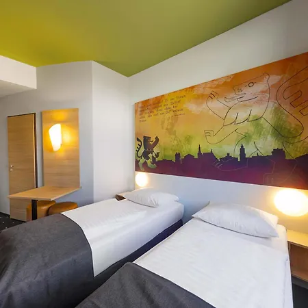 B&B Hotel Weimar Веймар